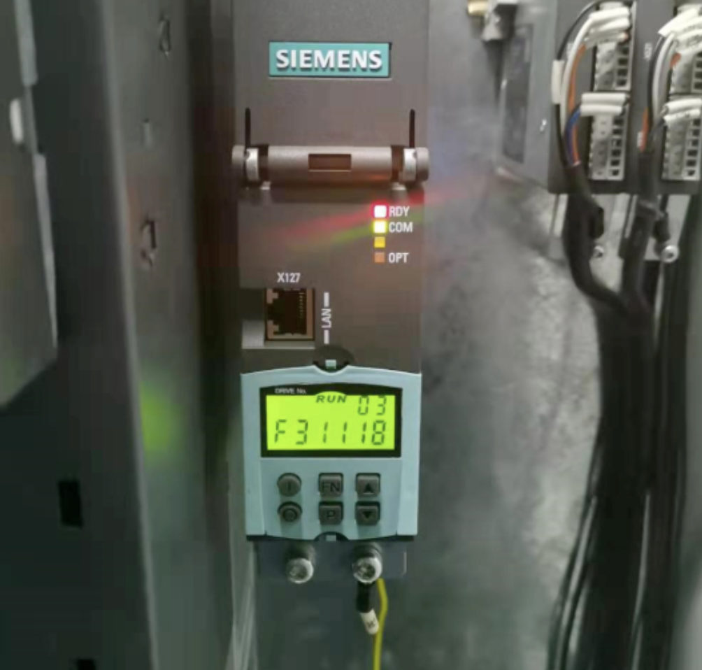 變頻器過流和過載故障的區(qū)別以及應(yīng)對(duì)措施